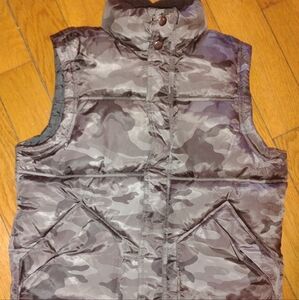 Boy camo vest